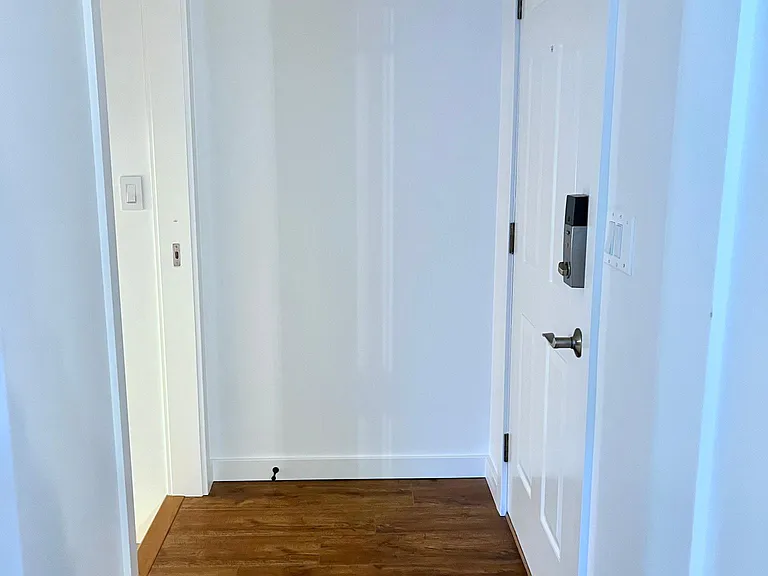 3851 Paseo Del Prado — Photo 30