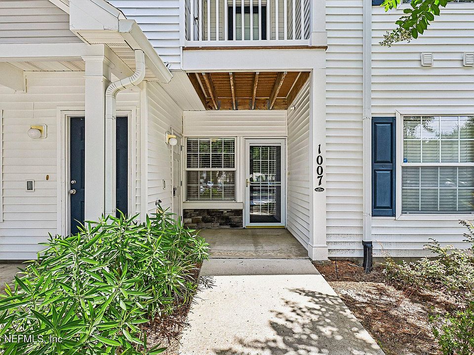1st image of 575 OAKLEAF PLANTATION Parkway #1007