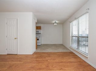 2619 Fm 879 UNIT C, Waxahachie, TX 75165