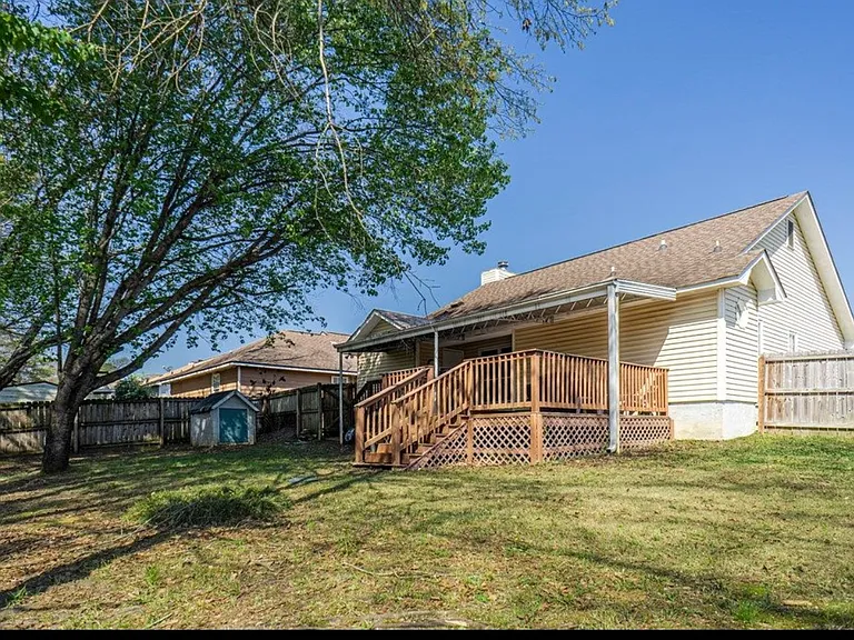 5240 Spinnaker Ct — Photo 10