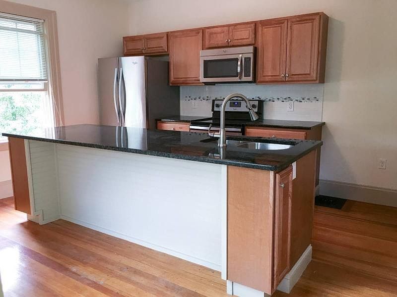 2nd image of 68 Englewood Ave