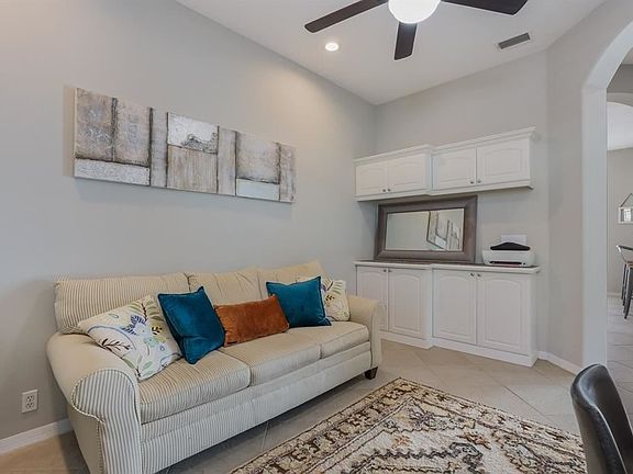 5th image of 8607 54th Avenue Cir E