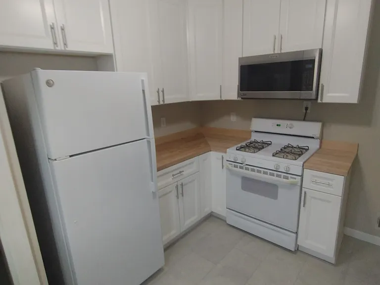 6205 Bixby Ave — Photo 8