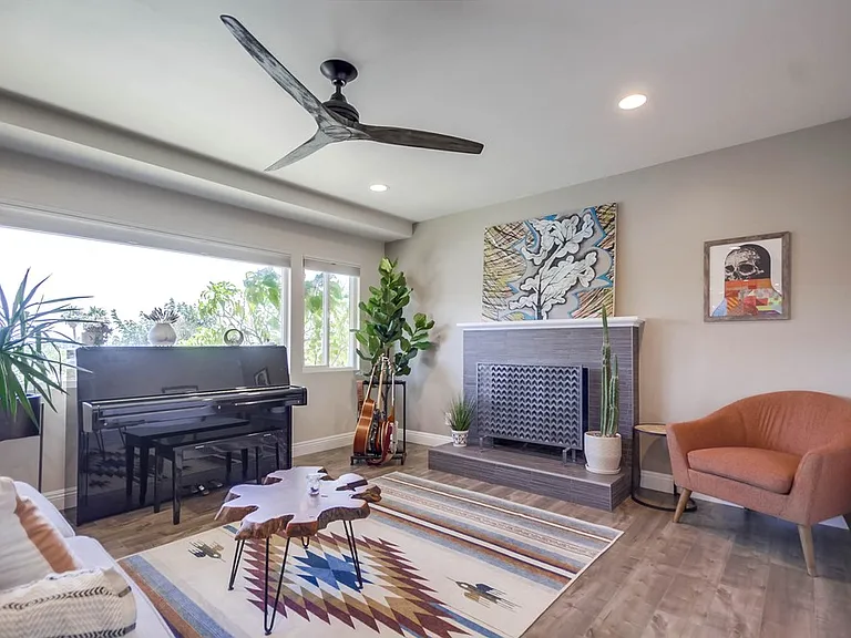 7832 Cinnabar Dr — Photo 15
