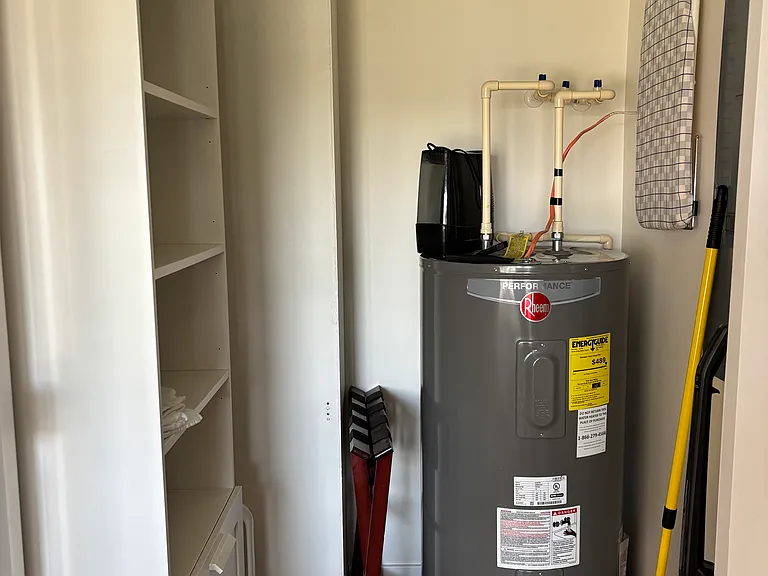 18 E Lake Dr #1 — Photo 16