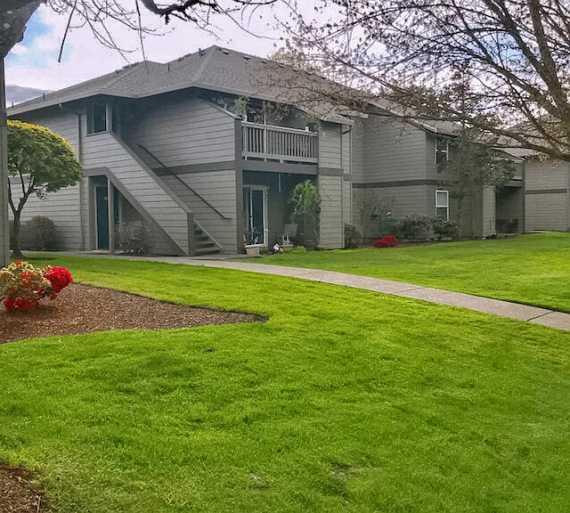 Village Place — Photo 6