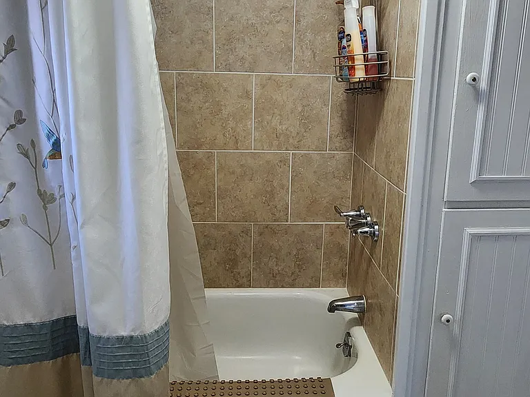 203 Church St #4 — Photo 35