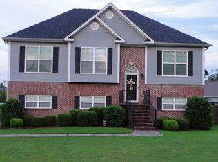 1104 Poplar Cir, Moody, AL 35004