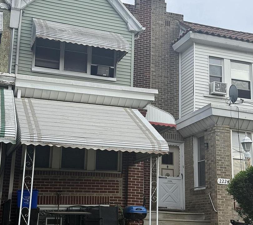 1st image of 2226 E Washington Ln