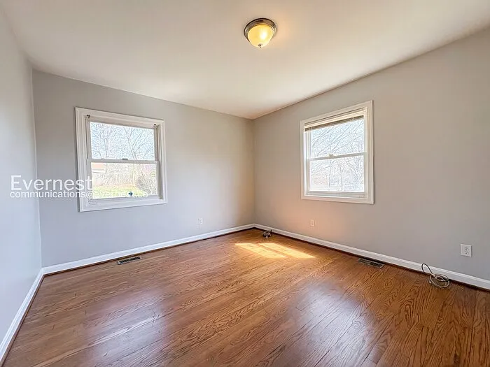 7730 Emerson Rd — Photo 17