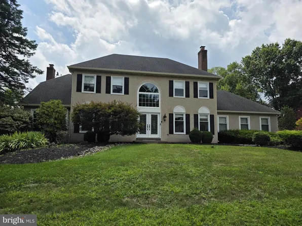 536 Winchester Dr, Yardley, PA 19067