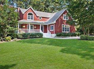 895 Holbrook Ln, Mattituck, NY 11952