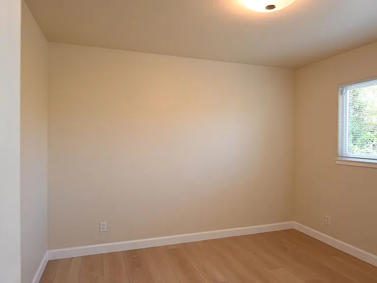 3421 Eden Dr — Photo 16