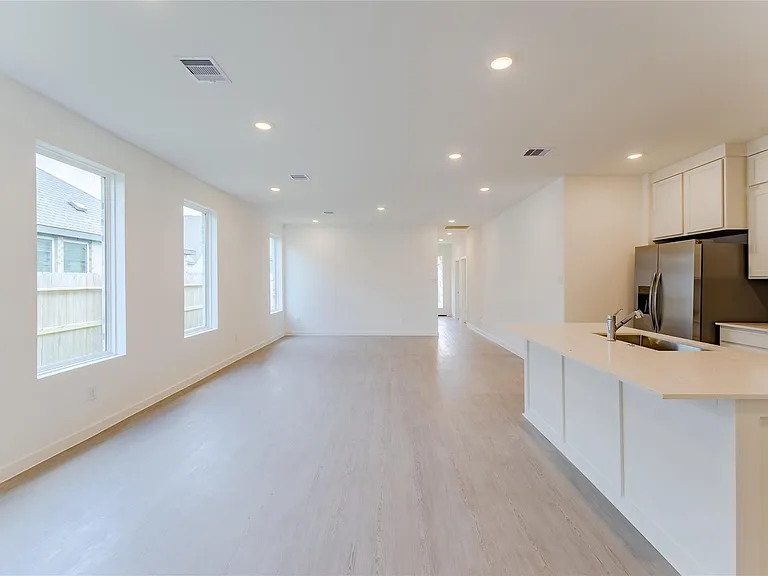 6671 Iron Clover Dr — Photo 9