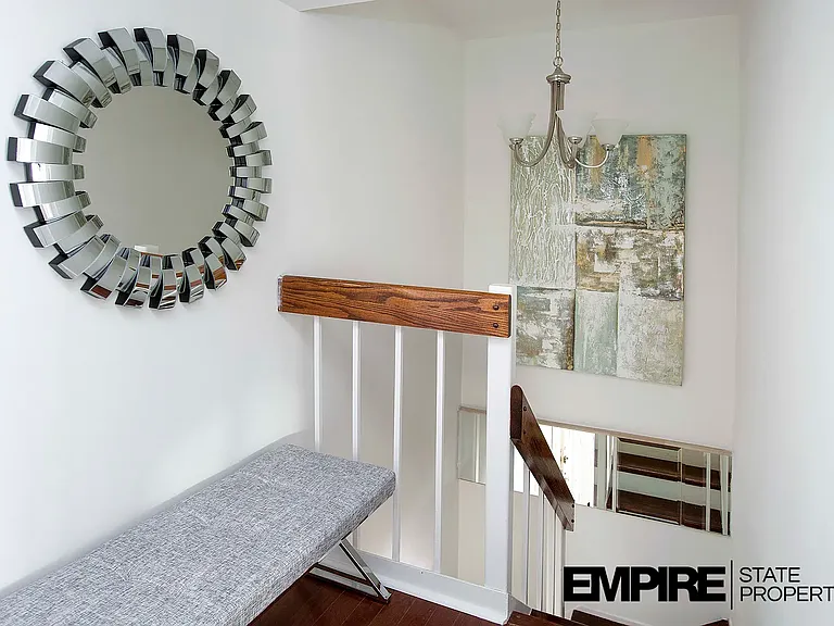 150 W 51st St #2102 — Photo 12