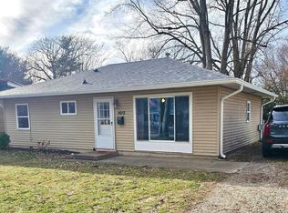 1615 Elmwood St, Jacksonville, IL 62650