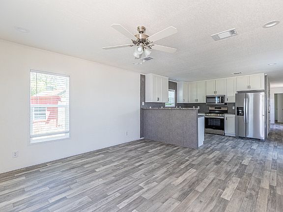 5th image of 193 Live Oaks St #4