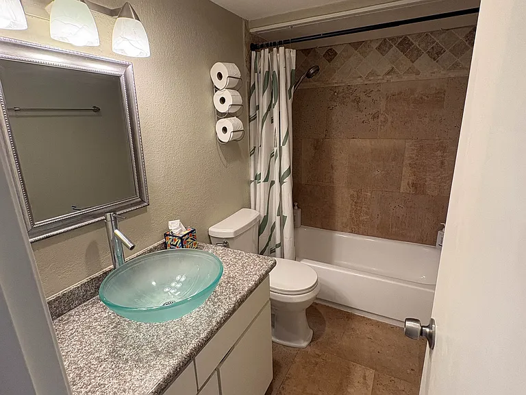 7929 Meadow Park Dr #202 — Photo 12