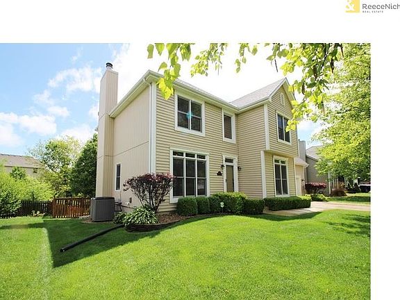 3rd image of 1812 SW Pinecreek Ct