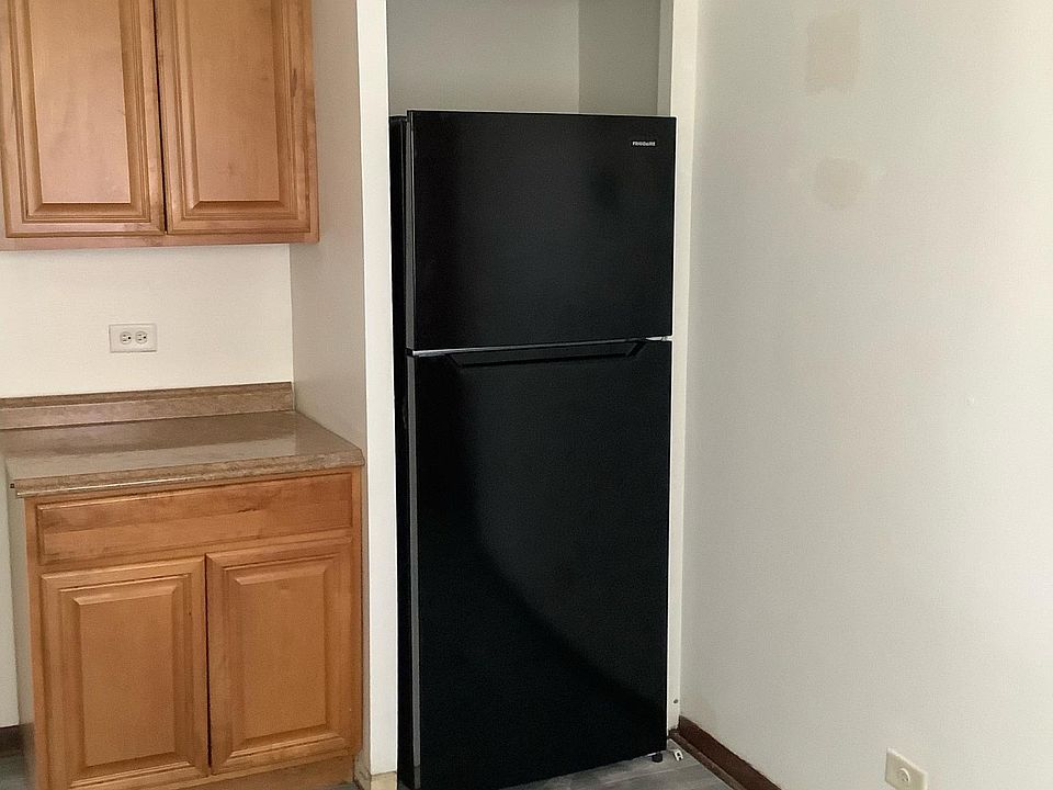 1st image of 15542 Sunset Dr #2N