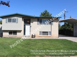 865 E 350 N, Layton, UT 84041