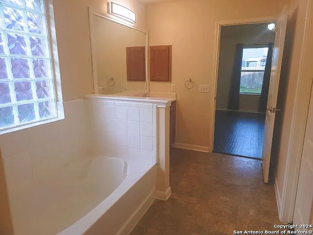 12610 Course View Dr — Photo 13