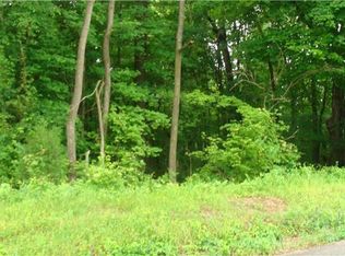 Webb Rd, Clarksville, TN 37040