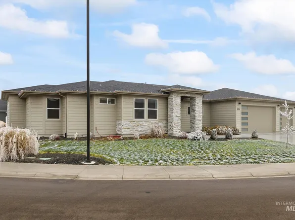 806 Glacier St, Caldwell, ID 83605