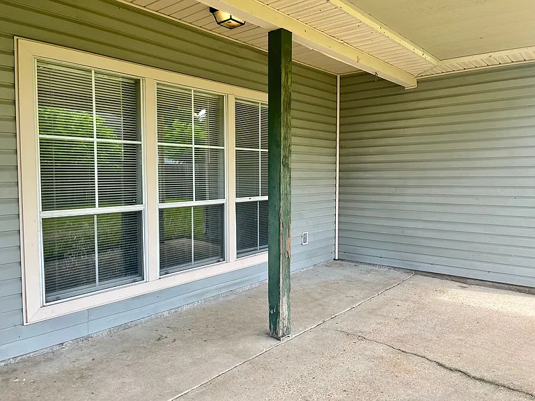 303 Briarhaven Dr — Photo 19