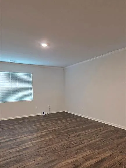 3370 Greyton Dr — Photo 8