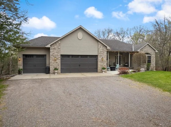 11005 Peloquin Ave NW, South Haven, MN 55382