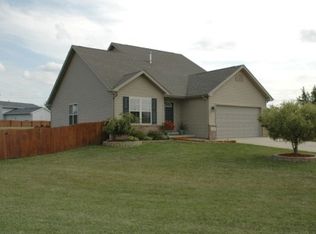 226 W Kristin Ct, Valparaiso, IN 46385