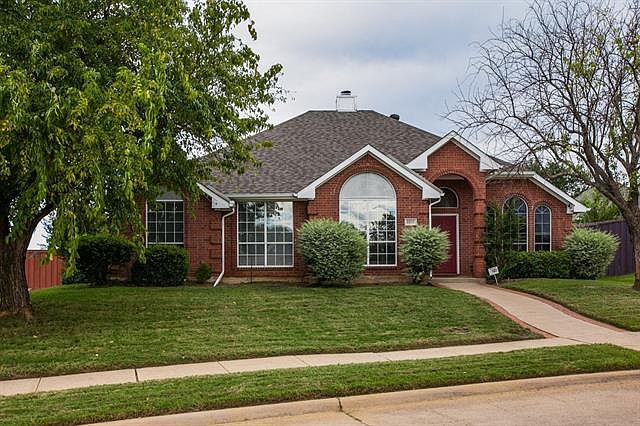 1st image of 2219 Mallard Ct