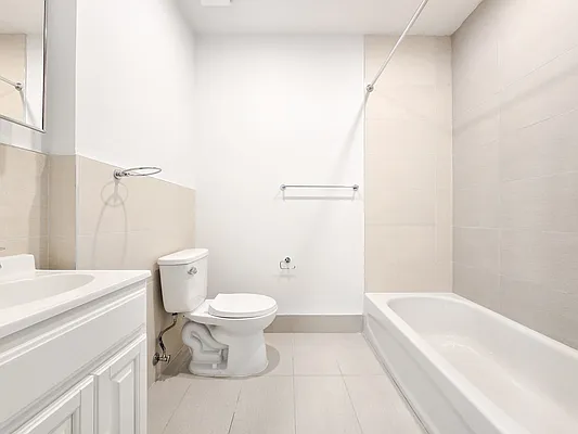 Rented by Sovereign Associates | media 17