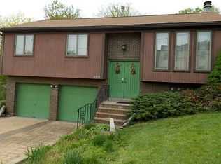 3459 Harbison St, Pittsburgh, PA 15212