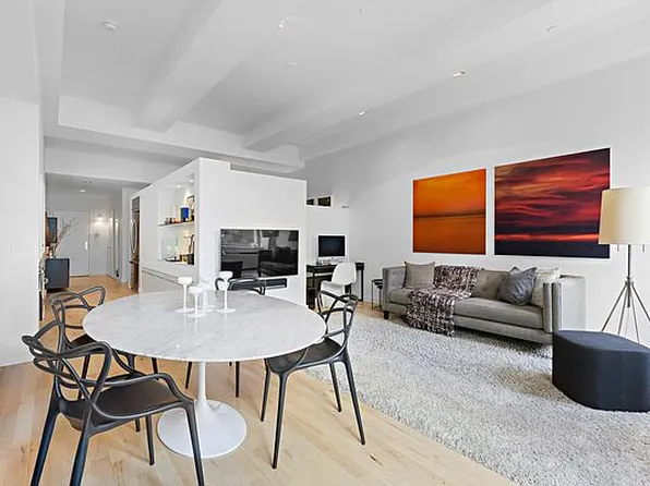 15 Broad St APT 2330, New York, NY 10005