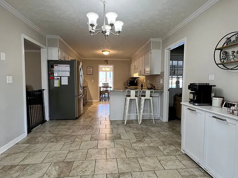 2020 Penrose Dr — Photo 21