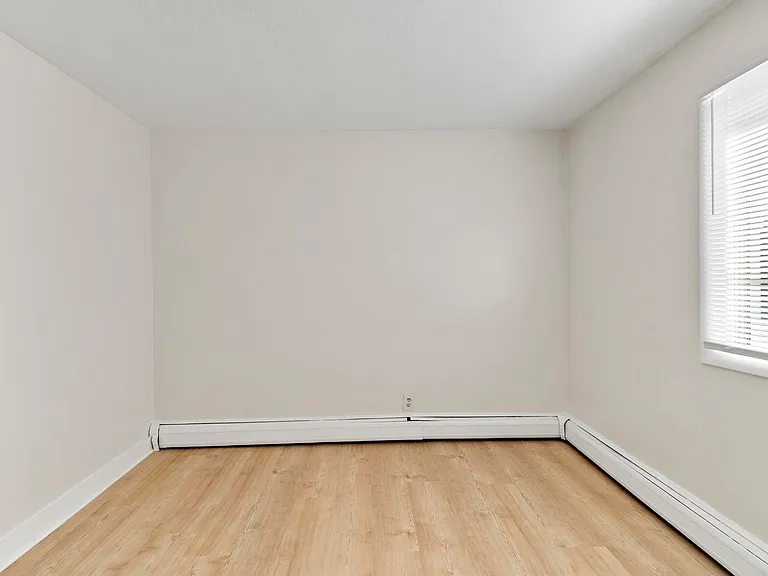 2-44 Dana St — Photo 17