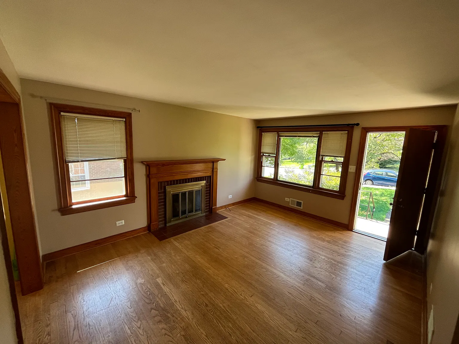 2408 Sunset Rd — Photo 4