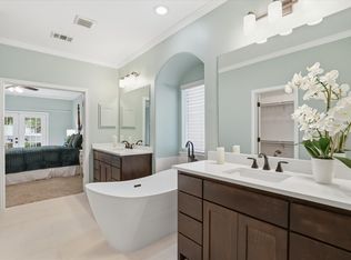 9221 Waterman Dr, Aubrey, TX 76227