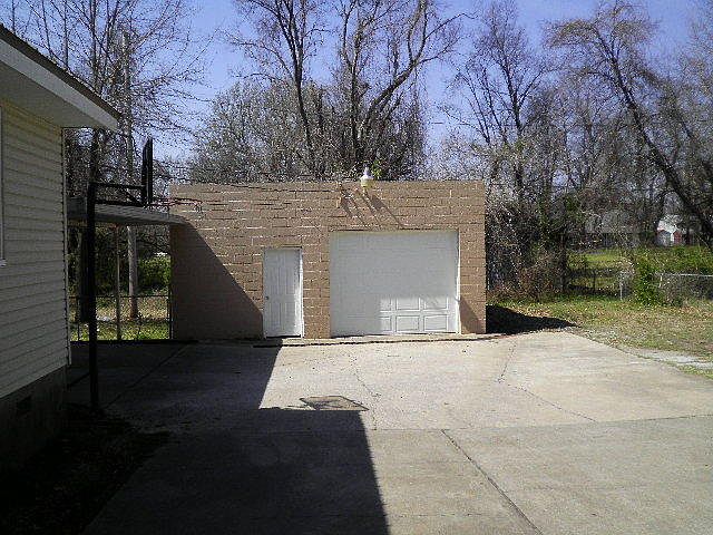 2nd image of 325 K St NW