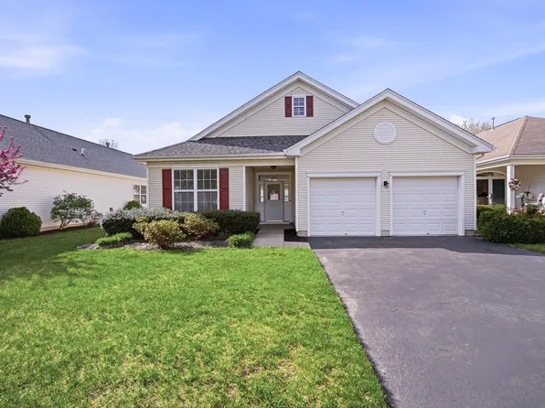 11 Pembrooke Way, Galloway, NJ 08205