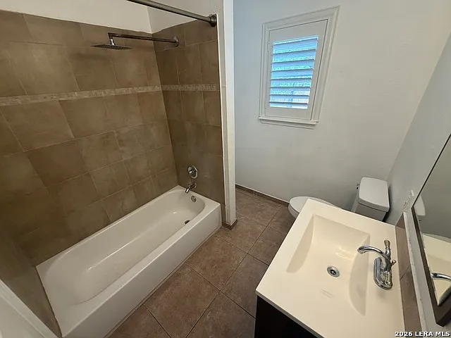 4930 Bluff St — Photo 13