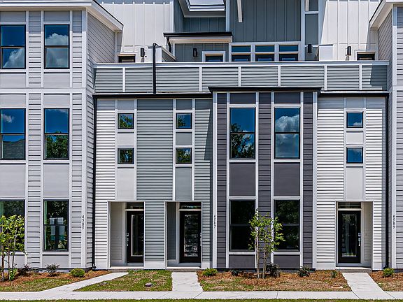 These photos are representative of this floor plan, but all options may not be available in every co