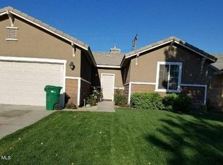 45502 Stanridge Ave, Lancaster, CA 93535