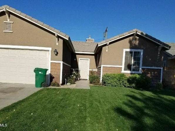 45502 Stanridge Ave, Lancaster, CA 93535