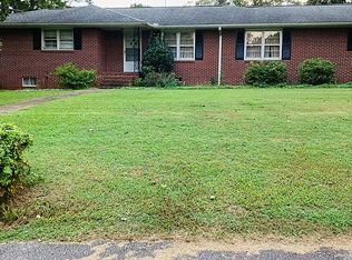 112 Locke Cir, Anderson, SC 29621