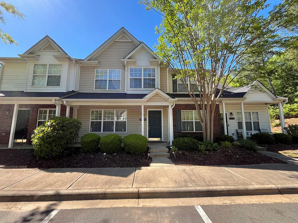 2025 McNeil Paper Ct