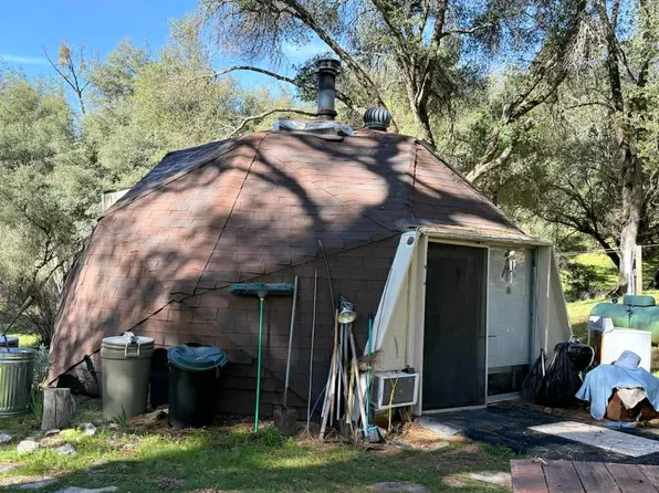 5626 Sherlock Rd, Midpines, CA 95345