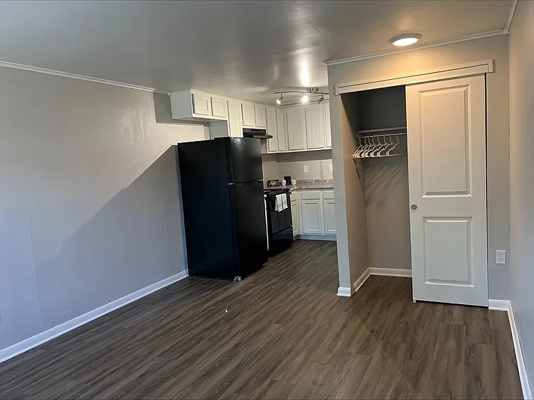 Treeborn Apartments — Photo 7